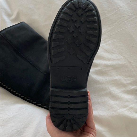 Size 7 Suede Ugg Riding Boot NEVER WORN - Picture 2 of 3